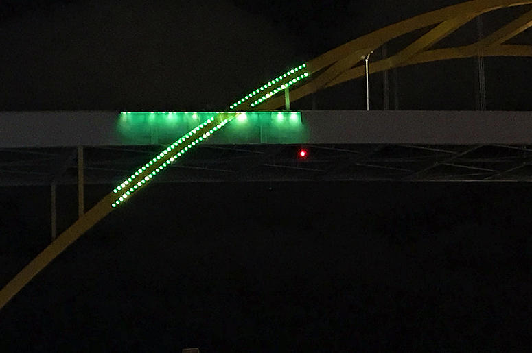 Hoan Bridge Demonstration hoan bridge demonstration lighting