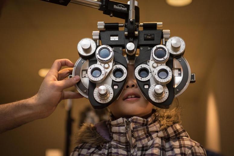 I loved the eye tester robot looking thing as a kid! I loved the eye tester robot looking thing as a kid!