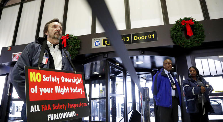 FAA worker who is not getting paid