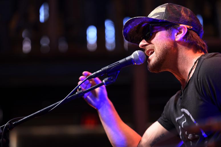 Kip Moore at CMA Music Fest 2016 Kip Moore at CMA Music Fest 2016