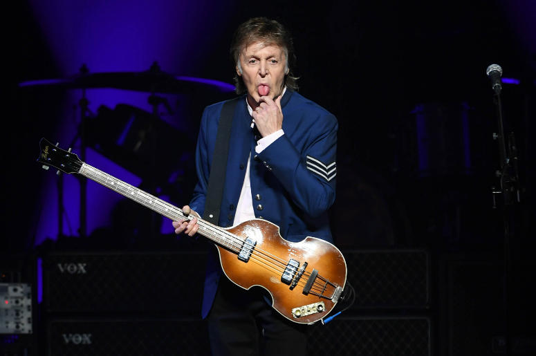 Sir. Paul McCartney July 7, 2017; Miami, FL, USA; Paul McCartney performs at the American Airlines Arena.