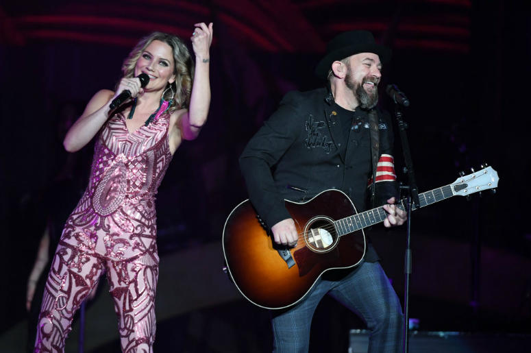 Jennifer Nettles Says Music Opened The Doors for Acting Opportunities Jennifer Nettles Says Music Opened The Doors for Acting Opportunities