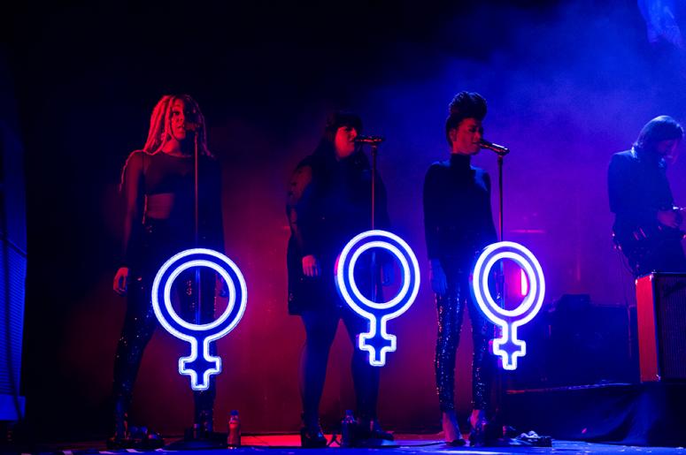 The Killers | Moda Center Theater of the Clouds | December 7, 2017