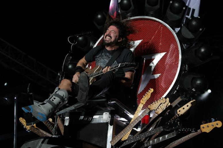 Dave Grohl Throne Dave Grohl Throne