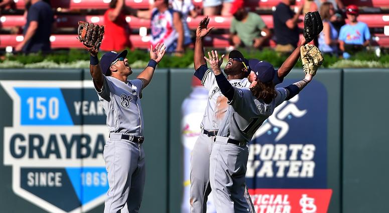 Brewers look to stay hot VS Padres