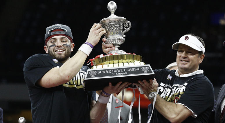 Bob Stoops Baker Mayfield