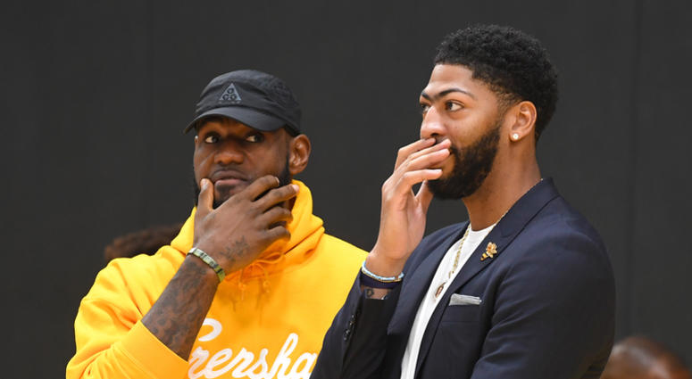 Anthony Davis LeBron James
