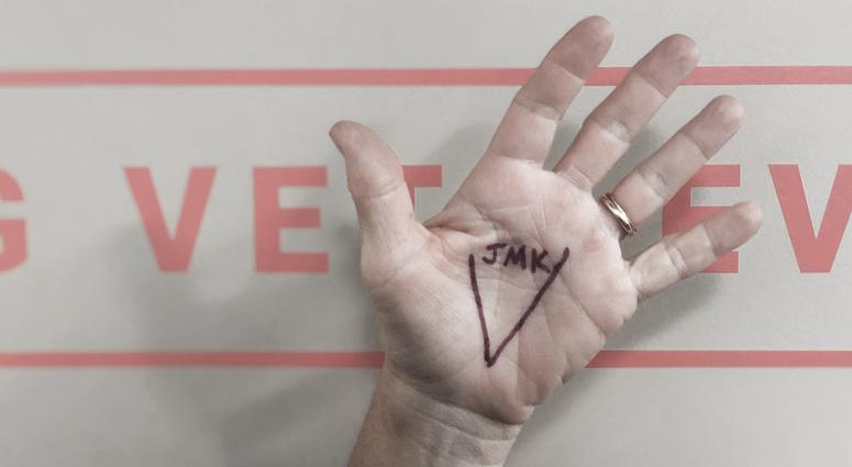 V