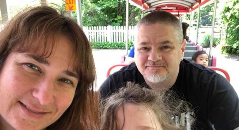 Richard Kaufman pictured with his wife and daughter.