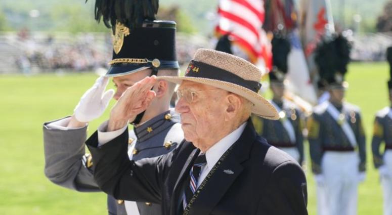 Alumni Wreath Laying Ceremony and Review at the U.S. Military Academy at West Point, May 21, 2019. The wreath was laid by retired Col. Doniphan Carter, USMA Class of 1944.