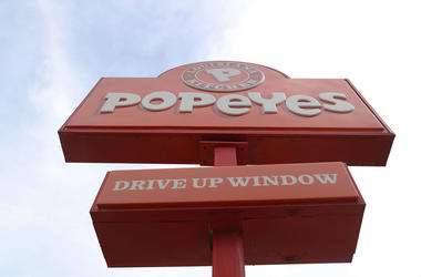 Popeyes hold up