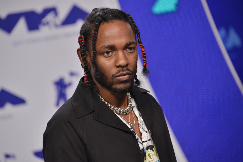 Kendrick Lamar at the 2017 MTV Video Music Awards held at The Forum on August 27, 2017 in Inglewood, CA, USA Kendrick Lamar at the 2017 MTV Video Music Awards held at The Forum on August 27, 2017 in Inglewood, CA, USA