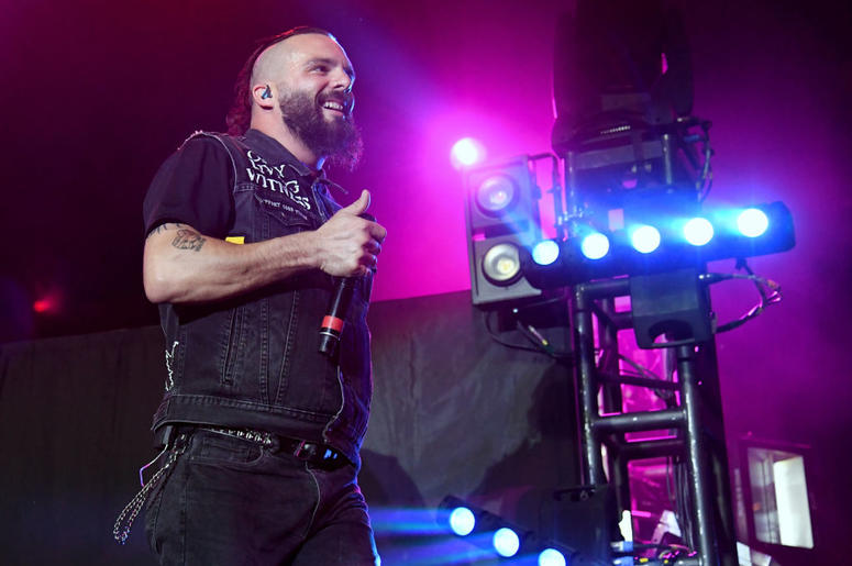 Singer Jesse Leach of Killswitch Engage performs during the Las Rageous music festival at the Downtown Las Vegas Events Center Singer Jesse Leach of Killswitch Engage performs during the Las Rageous music festival at the Downtown Las Vegas Events Center