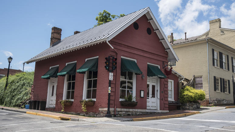 AP18174656893471 This Saturday, June 23, 2018 photo shows the Red Hen Restaurant in downtown Lexington, Va. White House press secretary Sarah Huckabee Sanders said Saturday in a tweet that she was booted from the Virginia restaurant because she works for President Donald