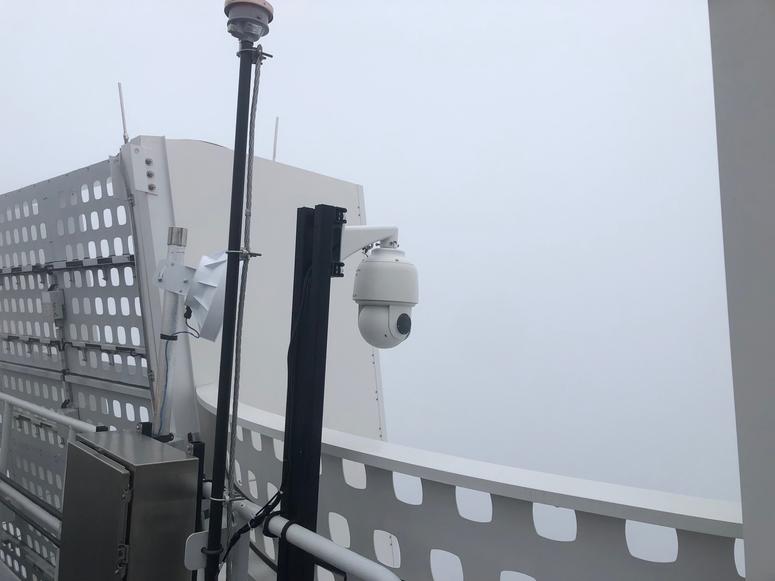 Salesforce Tower roof Salesforce Tower roof