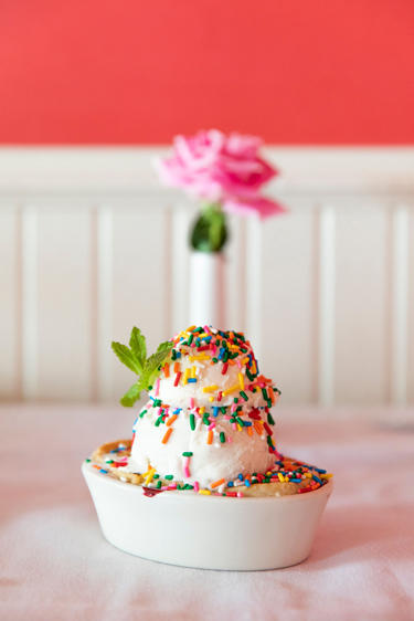 Mendocino Rainbow Dessert Chef Marc & Callie Dym Little River Inn, Mendocino Rainbow Dessert (Photo by Brendan McGuigan)