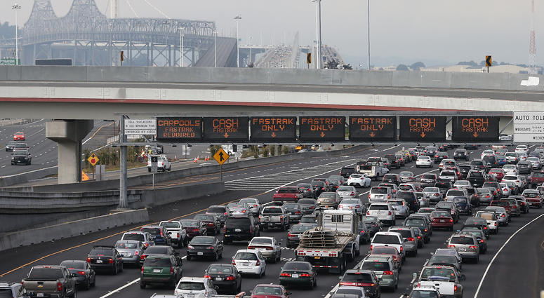 Traffic backs up on Interstate 80 at the San Francisco-Oakland Bay Bridge as the Bay Area Rapid Transit (BART) strike snarls the morning commute on October 21, 2013 in Oakland, California. Traffic backs up on Interstate 80 at the San Francisco-Oakland Bay Bridge as the Bay Area Rapid Transit (BART) strike snarls the morning commute on October 21, 2013 in Oakland, California.