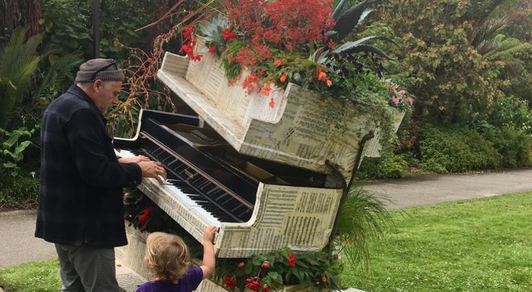 San Francisco Flower Piano San Francisco Flower Piano