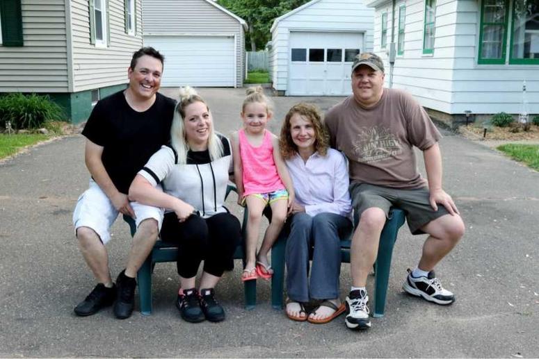 A Pair of Estranged Half-Sisters Have Been Reunited As Neighbors A Pair of Estranged Half-Sisters Have Been Reunited As Neighbors