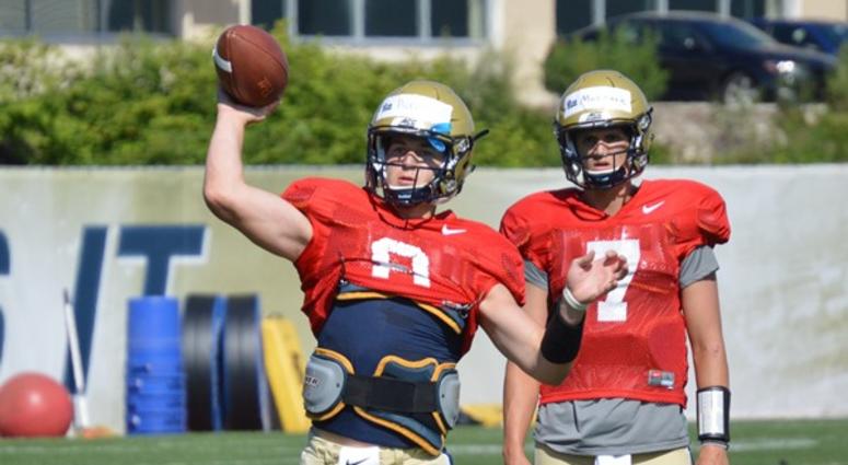 Pitt QB Kenny Pickett Pitt QB Kenny Pickett