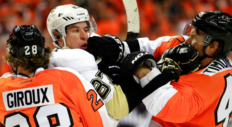 Pittsburgh Penguins Sidney Crosby, Philadelphia Flyers Claude Giroux, Kimmo Timonen Pittsburgh Penguins Sidney Crosby, Philadelphia Flyers Claude Giroux, Kimmo Timonen