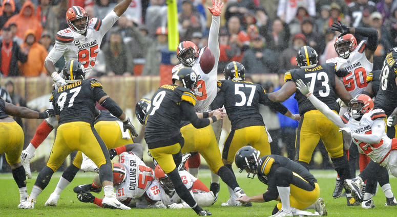 Pittsburgh Steelers kicker Chris Boswell misses a field goal during overtime against the Cleveland Browns, Sunday, Sept. 9, 2018 Pittsburgh Steelers kicker Chris Boswell misses a field goal during overtime against the Cleveland Browns, Sunday, Sept. 9, 2018