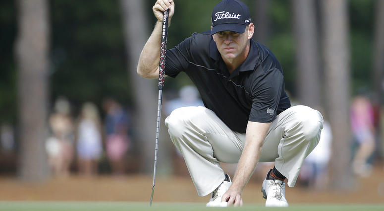 Chris Thompson lines up a putts on the 12th hole during the second round of the U.S. Open golf tournament in Pinehurst, N.C Chris Thompson lines up a putts on the 12th hole during the second round of the U.S. Open golf tournament in Pinehurst, N.C