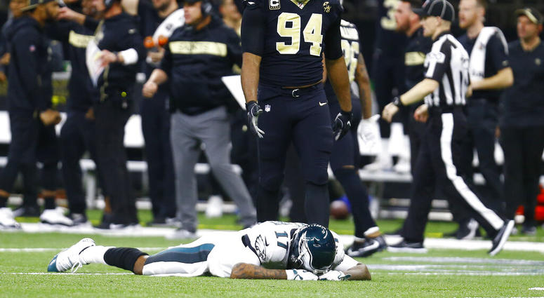 Philadelphia Eagles wide receiver Alshon Jeffery (17) lies on the turf Philadelphia Eagles wide receiver Alshon Jeffery (17) lies on the turf