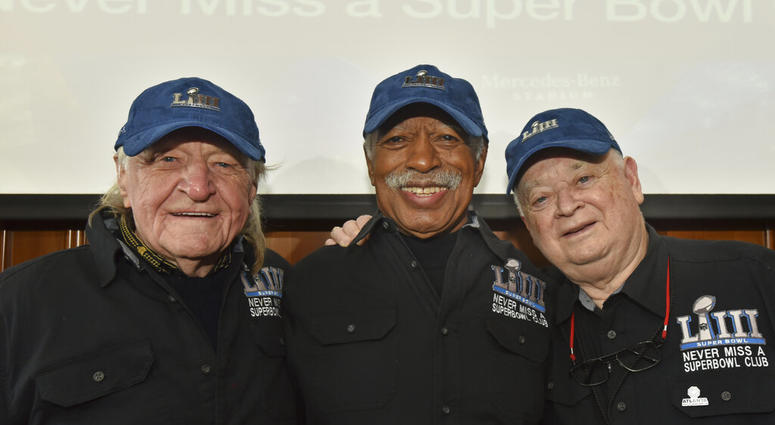 From left, Tom Henschel, Gregory Eaton and Don Crisman From left, Tom Henschel, Gregory Eaton and Don Crisman