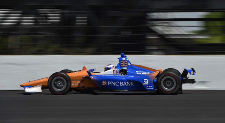 Scott Dixon's No. 9 PNC Bank Chip Ganassi Racing Honda Zooms Down The Front Straightaway During Indy 500 Practice At The Indianapolis Motor Speedway Scott Dixon's No. 9 PNC Bank Chip Ganassi Racing Honda At Indianapolis Motor Speedway