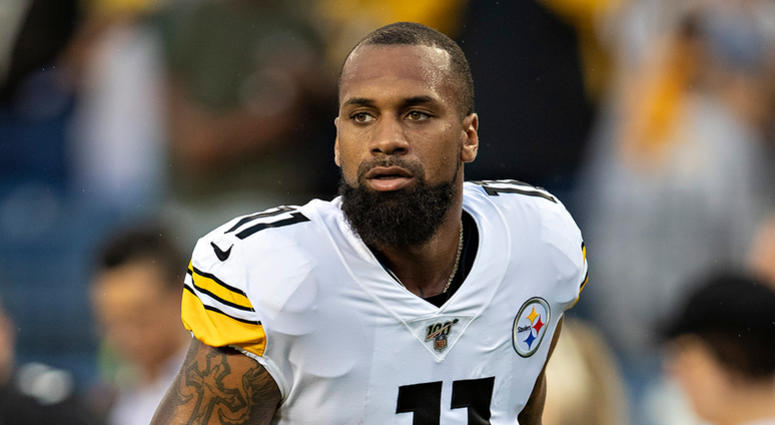 Donte Moncrief of the Pittsburgh Steelers Donte Moncrief of the Pittsburgh Steelers