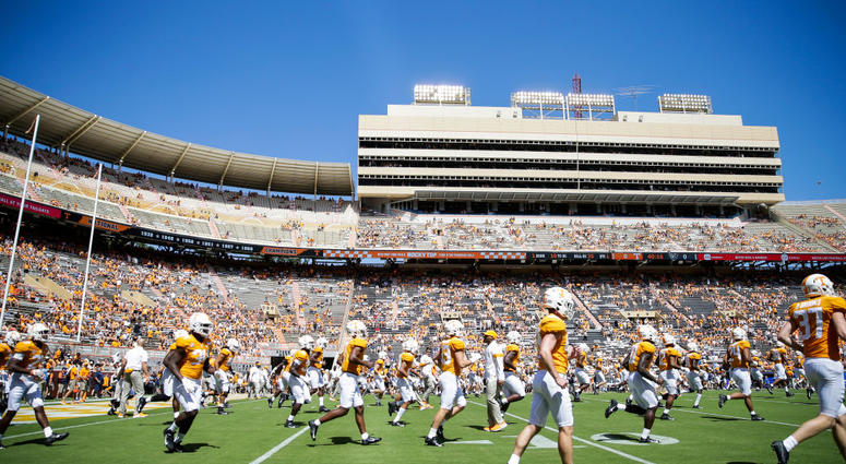 KNOXVILLE, TENNESSEE - AUGUST 31: The Tennessee Volunteers warm up before the season opener against the Georgia State Panthers at Neyland Stadium on August 31, 2019 in Knoxville, Tennessee.