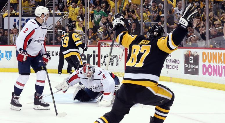 Pittsburgh Penguins Captain Sidney Crosby celebrates a goal against Washington Sidney Crosby