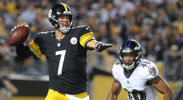 ; Pittsburgh Steelers quarterback Ben Roethlisberger (7) throws a second quarter pass under pressure from Baltimore Ravens linebacker Kenny Young