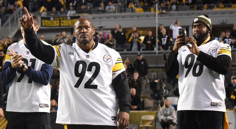 ittsburgh Steelers former linebacker James Harrison (92) during a recognition of the Super Bow XLIII team during halftime