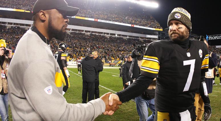 Mike Tomlin & Ben Roethlisberger shake hands Mike Tomlin & Ben Roethlisberger shake hands