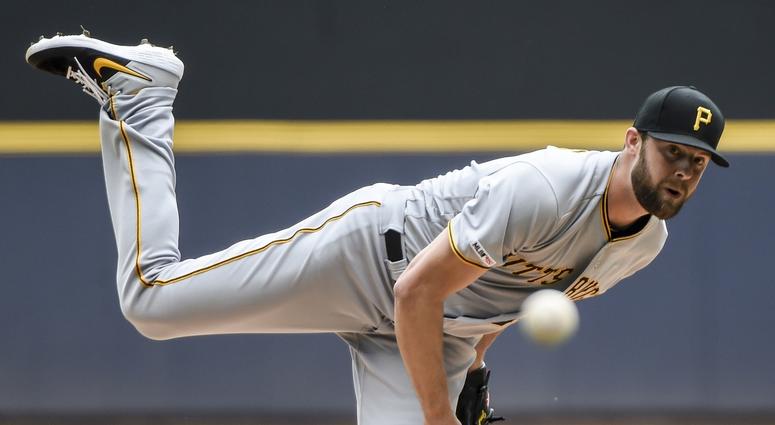 Pirates pitcher Jordan Lyles