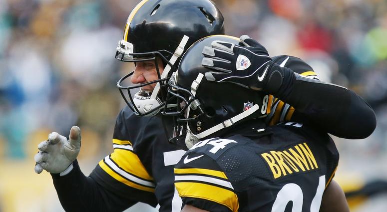 Pittsburgh Steelers quarterback Ben Roethlisberger (7) celebrates with Steelers wide receiver Antonio Brown (84) after a touchdown against the Miami Dolphins in the AFC Wild Card playoff football game at Heinz Field. Pittsburgh Steelers quarterback Ben Roethlisberger (7) celebrates with Steelers wide receiver Antonio Brown (84) after a touchdown against the Miami Dolphins in the AFC Wild Card playoff football game at Heinz Field.