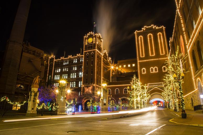 Anheuser Busch Christmas Lights 2019 Join KEZK at the Official Anheuser Busch Holiday Lights Event Anheuser Busch Christmas Lights 2019 Join KEZK at the Official Anheuser Busch Holiday Lights Event