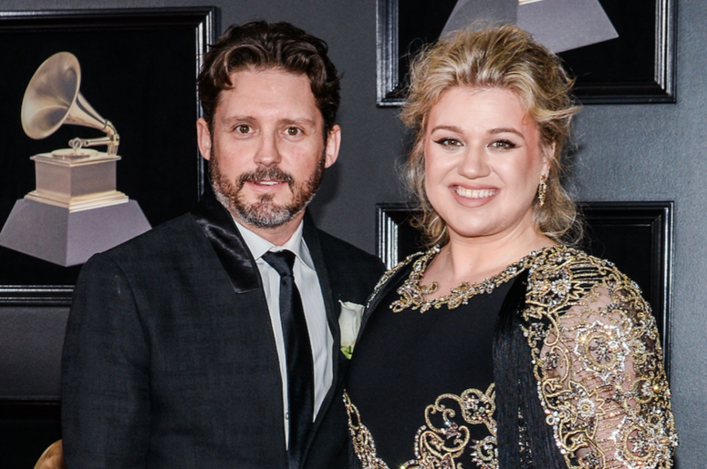 Kelly Clarkson Kelly Clarkson