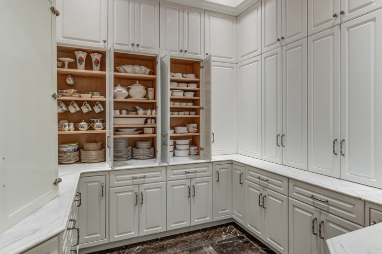 1 Upper Whitmoor Drive Weldon Spring, MO 63304