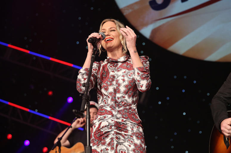 Jennifer Nettles Jennifer Nettles