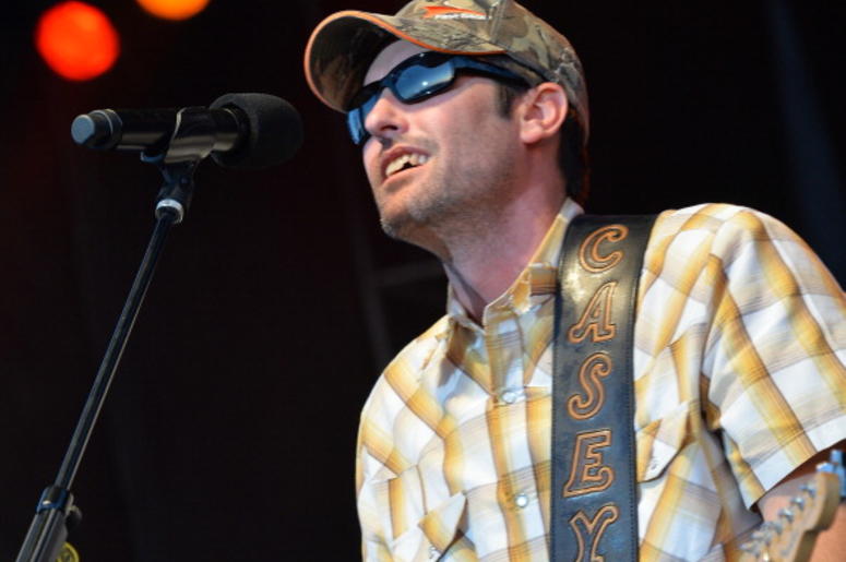 Casey Donahew Casey Donahew