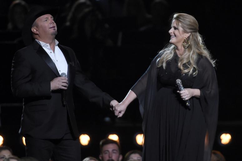 Garth Brooks and Trisha Yearwood Garth Brooks and Trisha Yearwood