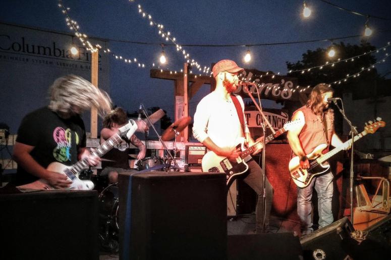 Van Eps CRUSHING it at Slim's Sunday night!