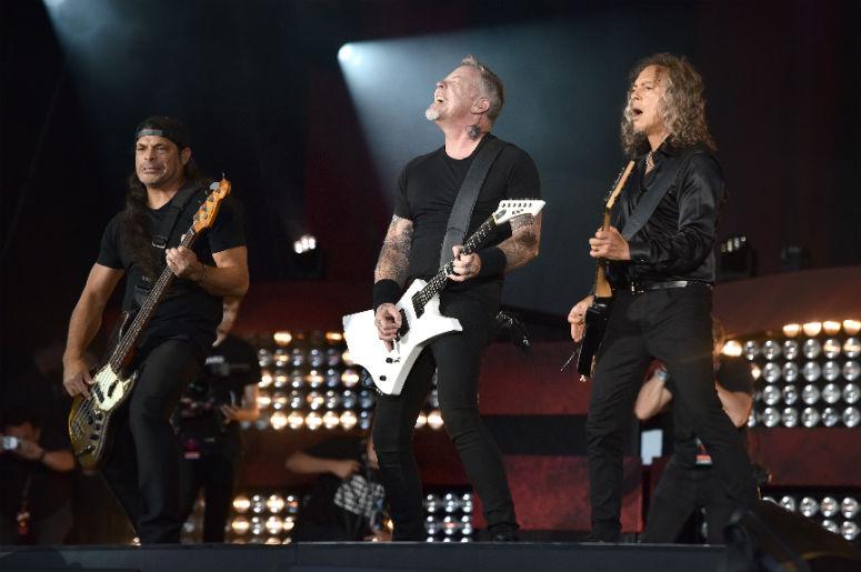 Metallica perform onstage Metallica perform onstage