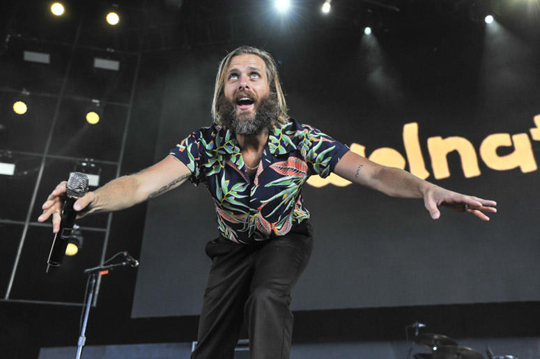 AWOLNATION at ALT 105.3 BFD 2018 AWOLNATION at ALT 105.3 BFD 2018