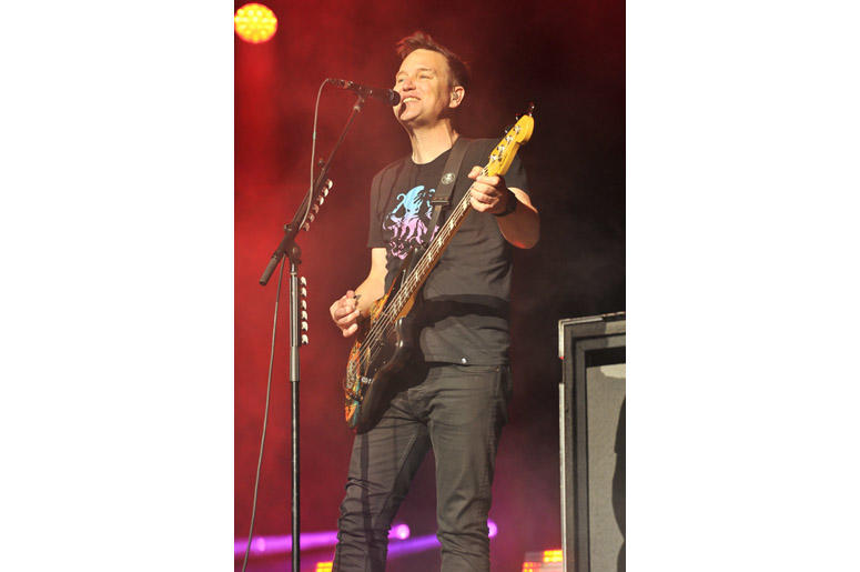 blink-182 at ALT 105.3 BFD 2018 blink-182 at ALT 105.3 BFD 2018