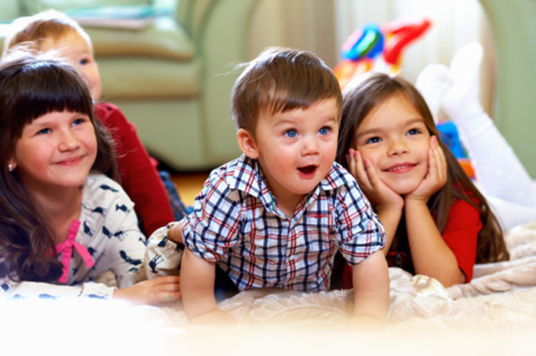 Kids Watching TV Kids Watching TV