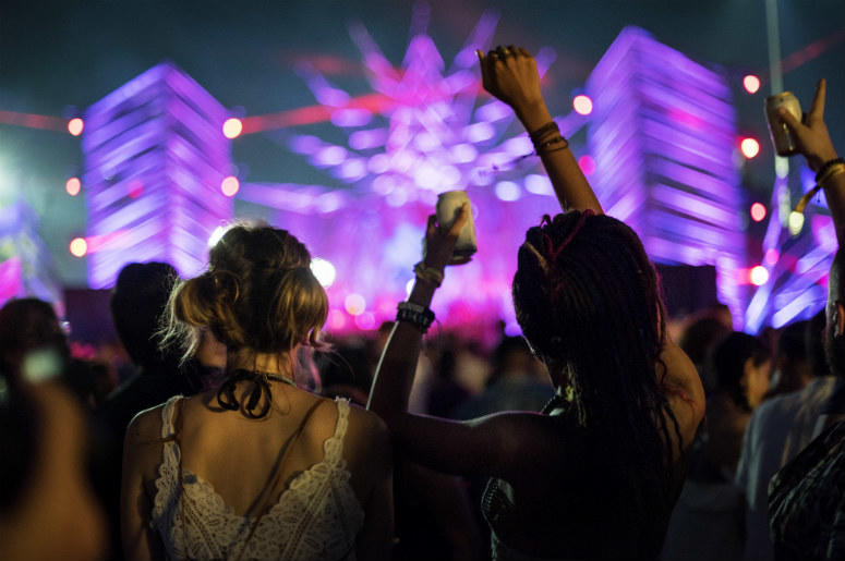 People Enjoying Live Music Concert Festival Iceland,Secret Solstice,Festival,Music,1 million,Ticket,Expensive,Slayer,Stormzy,Clean Bandit,100.3 Jack FM